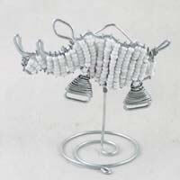 African Hut Beaded Place Card Holder Rhino White Colour 26g